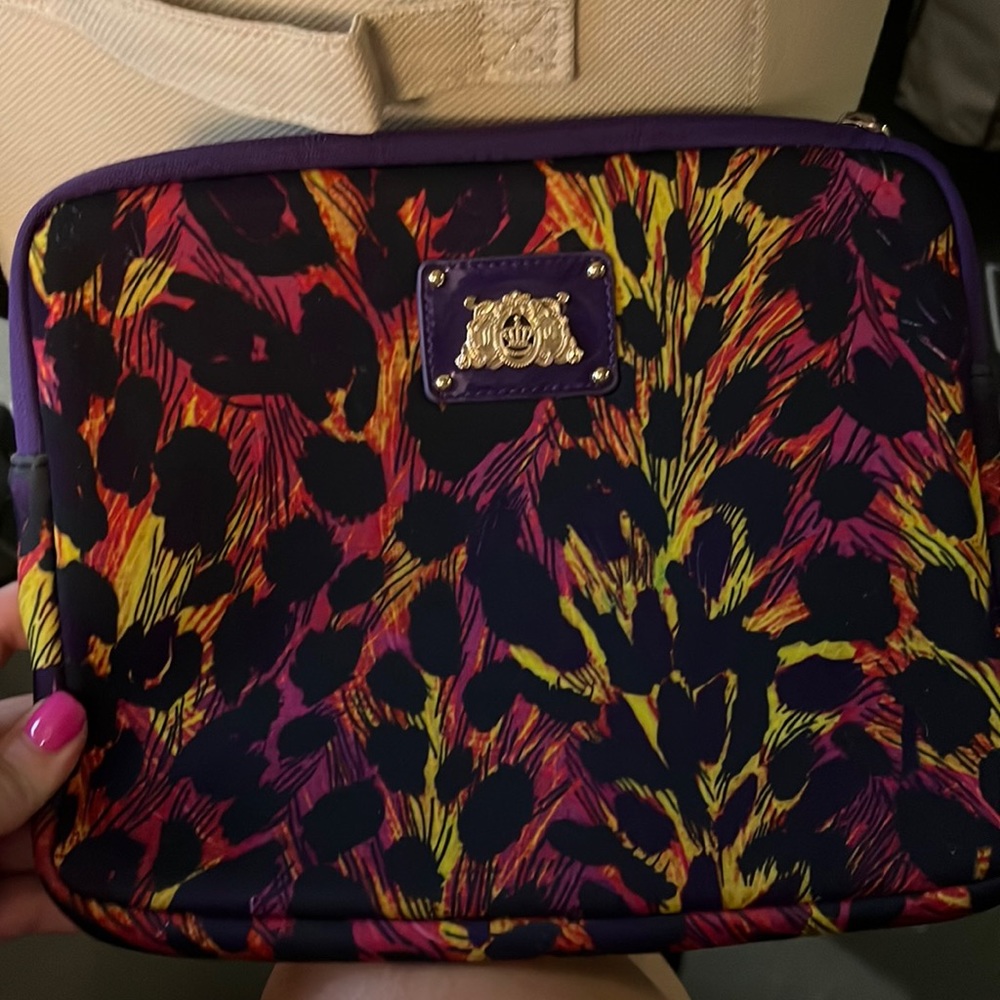 Juicy Couture IPad Sleeve Padded